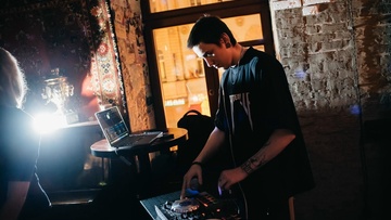 Диско-квартирник у Евгенича