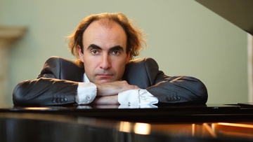 Олег Вайнштейн (фортепиано)