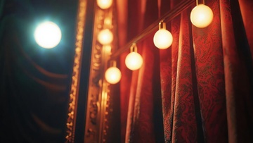 Новогодняя ночь: Moulin Rouge