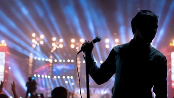 Павел Любимцев