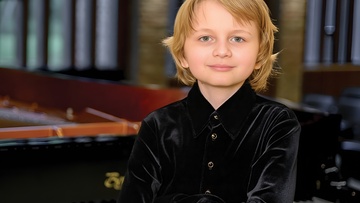 Елисей Мысин, Лев Бакиров