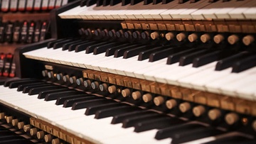 Старинный орган в англиканском соборе. Иоганн Себастьян Бах