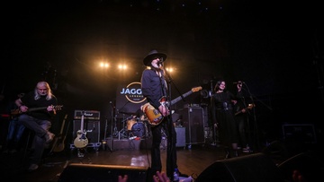 Сергей Воронов & The Crossroadz