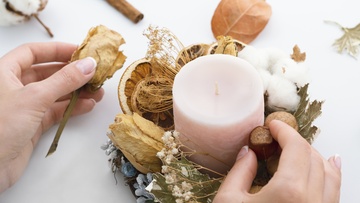 Мастер-класс по свечеварению в гипсовых подсвечниках «Новогодний»