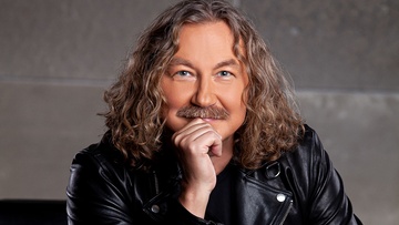 Игорь Николаев