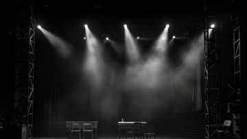 Действо, навеянное романом «Преступление и наказание»