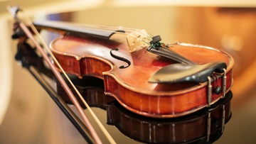 Cello-battle. Crossover Basso