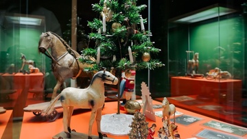 Лошадка-качалка. История игрушки