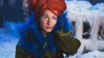 Ася ищет слова