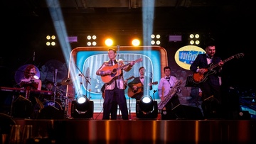 Рок-н-ролл фестиваль в день рождения Элвиса Пресли