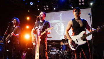 Лица и Среда