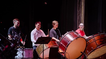 Сибирский оркестр ударных инструментов. Классика в миниатюре