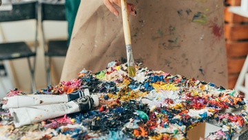 Арт-вечеринка Artvibes. Рисуем акрилом на холсте с видом на Аврору и Неву