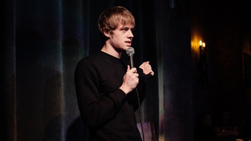 Ваня Усович