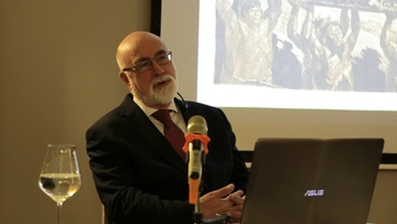 Иван Чечот. О пользе и вреде культа Бенуа в Петербурге