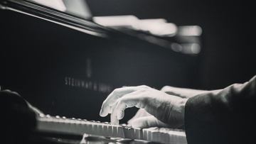 Павел Кантров. Джазовые стандарты и импровизация на фортепиано