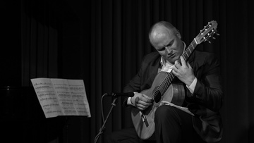 Латино при свечах