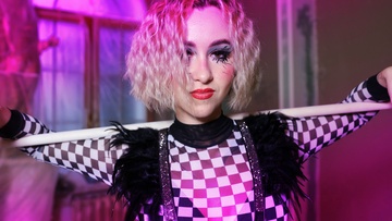 Рок-н-ролльное шоу Grunge Cabaret