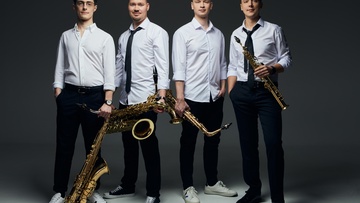 Романтический вечер с саксофоном