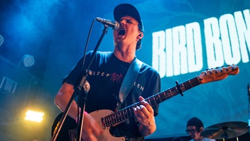 Bird Bone, НДвТБ