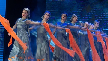 Сказка оживает на сцене. Юбилейный концерт театра танца «Жар–птица»