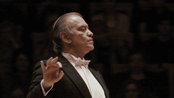 Симфонический оркестр Мариинского театра. Дирижёр — Валерий Гергиев