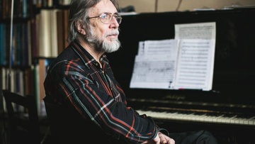 Владимир Мартынов