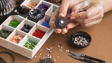 Мастер-класс по созданию национальных украшений