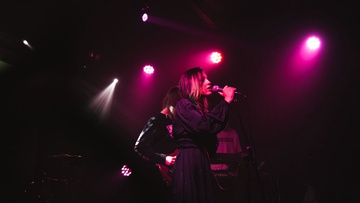 Shelter. Bananafish, Нежный призрак, Mint Tea