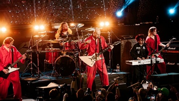 Gothic Metal Cover Party