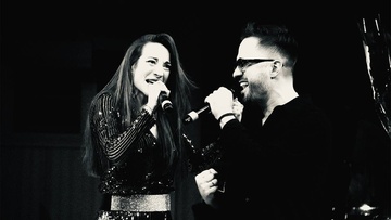 Кларисса Вики, Аскер Бербеков. Стинг, Мадонна хиты