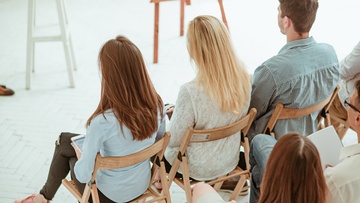 Литературный клуб «12»: Антон Чехов. Архиерей. Студент