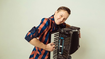 Василий Кобзарев