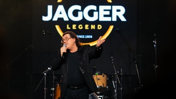 Игорь Корнелюк