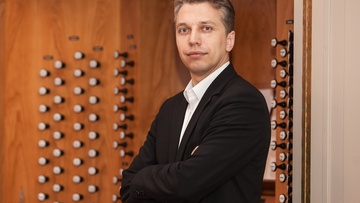 Евгений Авраменко. Диалог эпох