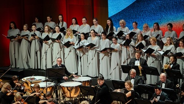 Лунный свет и Красноярский камерный хор. Музыкальная битва