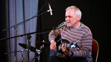 Олег Медведев