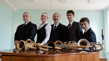 Джазовый бранч с «Московский квинтет саксофонов»