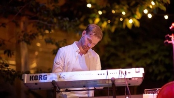 Lev Piano Band. Классика в джазе