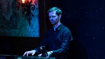 Lev Piano. Классика VS Неоклассика