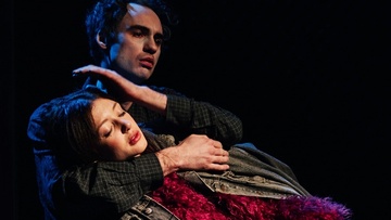 Человек в закрытой комнате