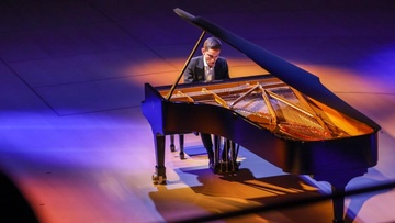 МГАСО, дирижёр — Дмитрис Ботинис, Дмитрий Шишкин