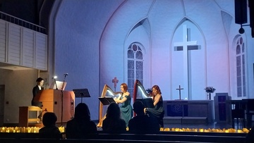 Кельтские арфы при свечах