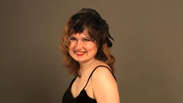 И смех, и слёзы, и любовь