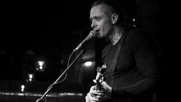 Михаил Елизаров