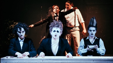 Человек в футляре