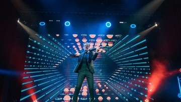 Аудиовизуальное шоу Киберпанк: Никита Дёмин