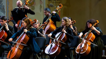 Симфонический оркестр и Пётр Акулов