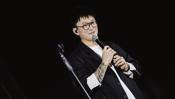 Мне б писать для тебя стихи