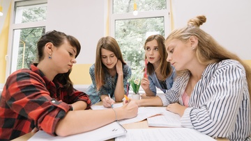 Театральная студия Д. Мамичевой (11–14 лет)